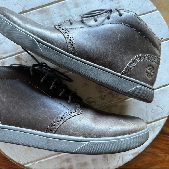 Timberland Groveton Mid Chukka Boots main image 4
